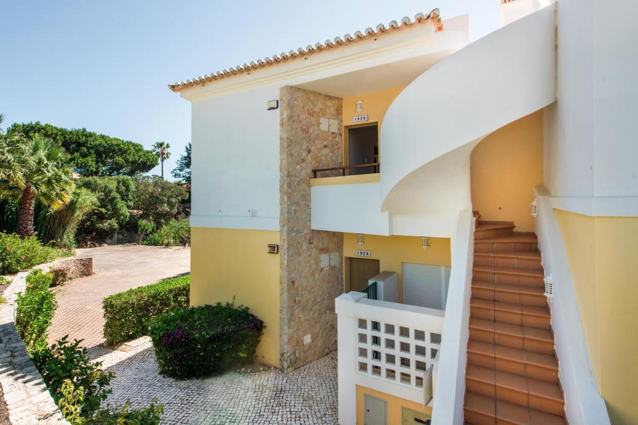Luxurious First Floor Apartment Sleeps 4 Carvoeiro  Bagian luar foto