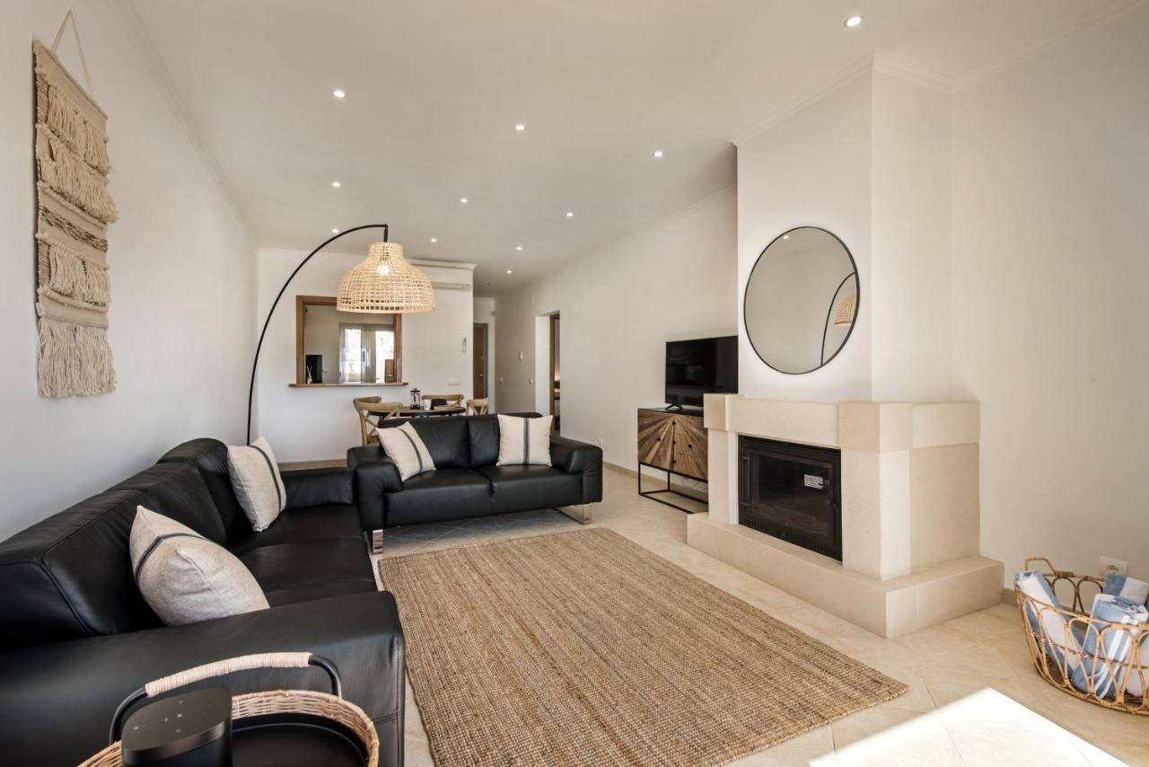 Luxurious First Floor Apartment Sleeps 4 Carvoeiro  Bagian luar foto